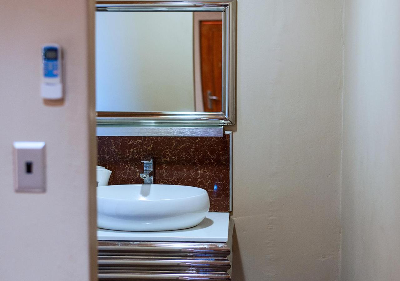 Msc Hotel Otjiwarongo Monitronics Экстерьер фото