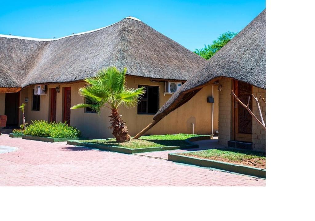 Msc Hotel Otjiwarongo Monitronics Экстерьер фото